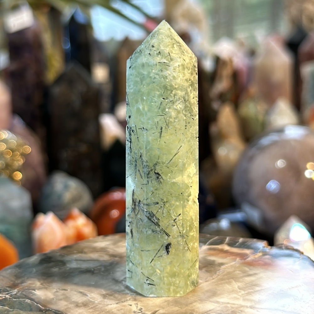 Prehnite Crystal Point! - Picture 4 of 11